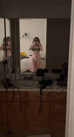 OnlyFans cuenta kaymmarieeee header 2
