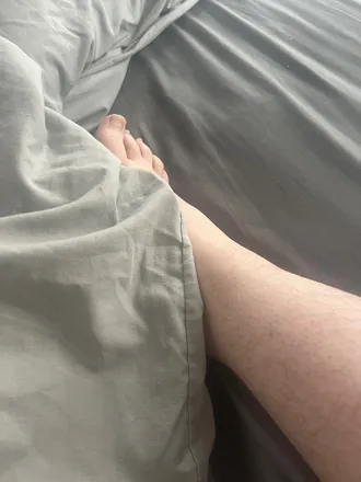 OnlyFans cuenta creative_05feet header 2