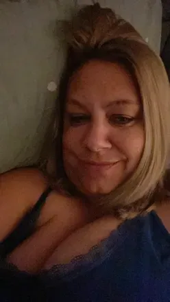 OnlyFans cuenta bustybelle79 avatar 1