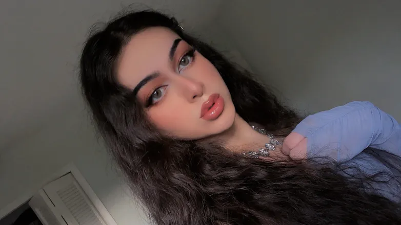 OnlyFans cuenta reginacoronado header 2