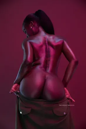 OnlyFans account  queenpenzi header 2