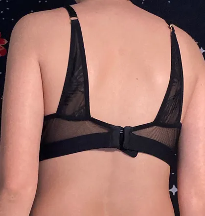 OnlyFans account  h0peless-r0m4ntic header 2