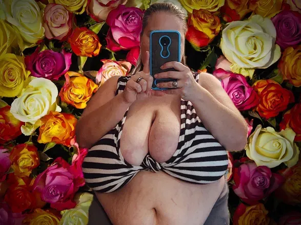 OnlyFans account  sexylover8969699 header 2