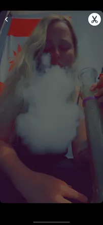 OnlyFans cuenta sky_420 header 2