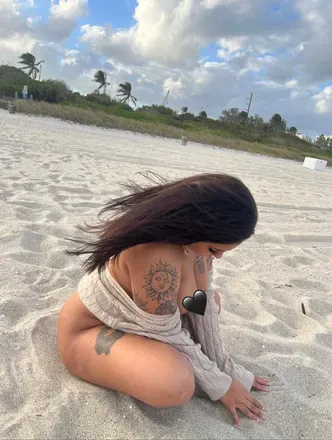 OnlyFans cuenta uniquelymadet avatar 1