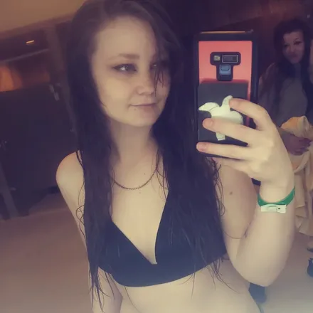 OnlyFans cuenta athena_exalted header 2