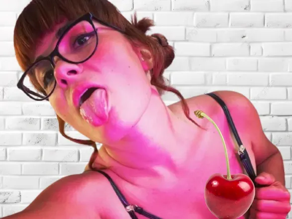 OnlyFans cuenta petite_cherry_yumm avatar 1