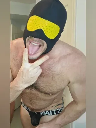 OnlyFans cuenta maskedtherapist avatar 1