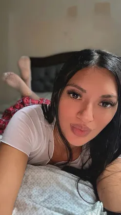 OnlyFans cuenta iamtatiramirez header 2