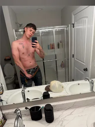 OnlyFans cuenta blaise.mcmahon header 2
