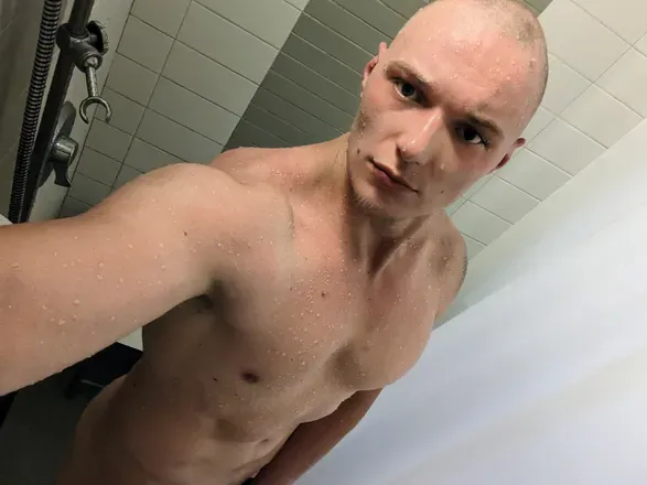OnlyFans cuenta ivandrago01 avatar 1