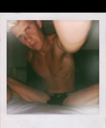 OnlyFans cuenta rileybankx header 2