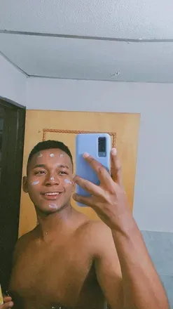OnlyFans account  david_pg avatar 1