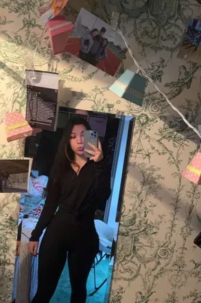 OnlyFans cuenta jadeluv2 header 2