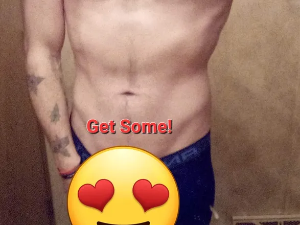 OnlyFans cuenta mrwhatsyourdesire header 2