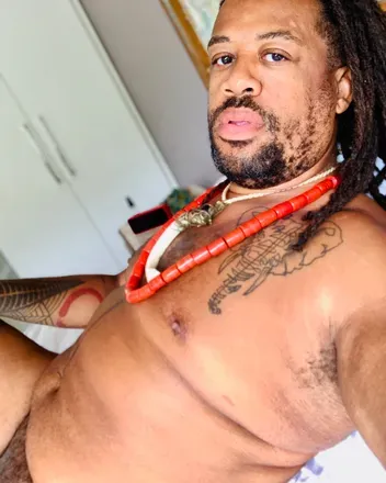 OnlyFans cuenta huskyblkman avatar 1