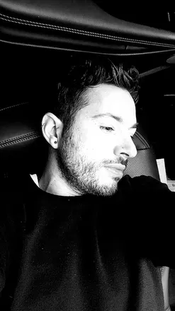 OnlyFans account  emmem avatar 1