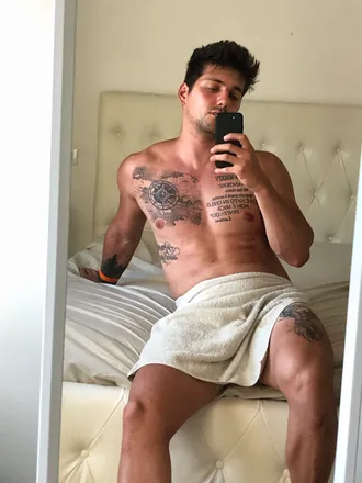 OnlyFans cuenta monito96 header 2