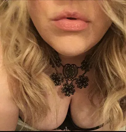 OnlyFans cuenta thecurvycontessa avatar 1