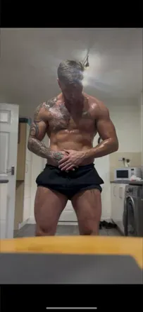 OnlyFans cuenta jrsfit header 2