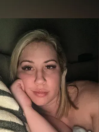 OnlyFans account  blonde.babe10 avatar 1