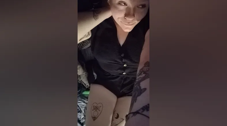 OnlyFans cuenta elegantnyxfree header 2