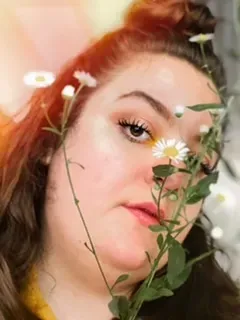OnlyFans account  bombshell-elle header 2