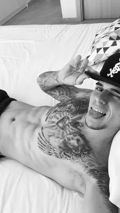 OnlyFans cuenta juanjolara header 2