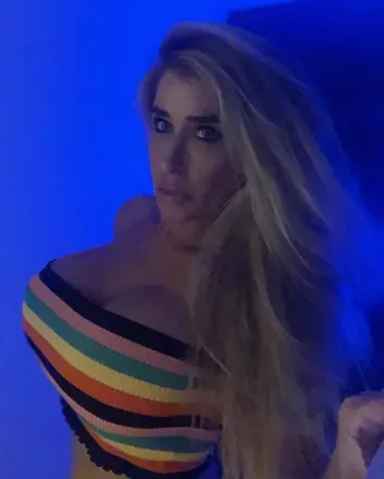 OnlyFans cuenta mermaidafterdark avatar 1