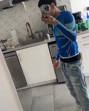OnlyFans account  dreamboydon avatar 1