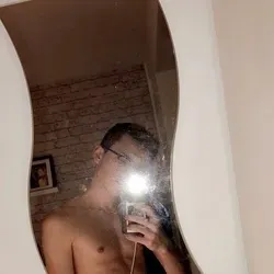 OnlyFans cuenta oscarlewis avatar 1