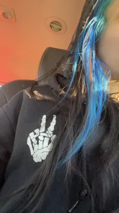OnlyFans account  strawberryshortiecakes avatar 1