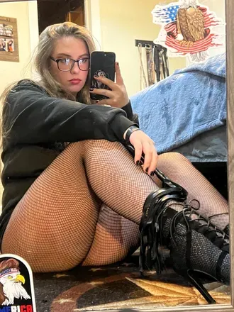 OnlyFans cuenta u323605423 avatar 1