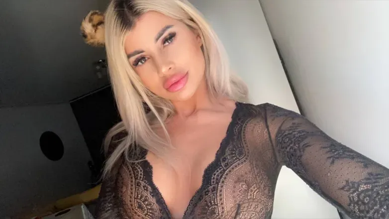 OnlyFans cuenta evablondie header 2