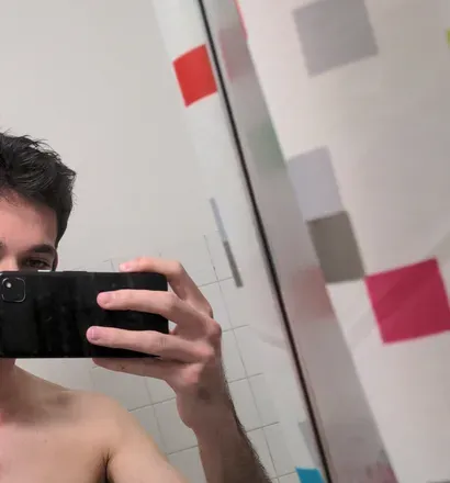 OnlyFans account  remiddlexxx avatar 1