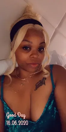 OnlyFans cuenta the1bluntbaddie avatar 1