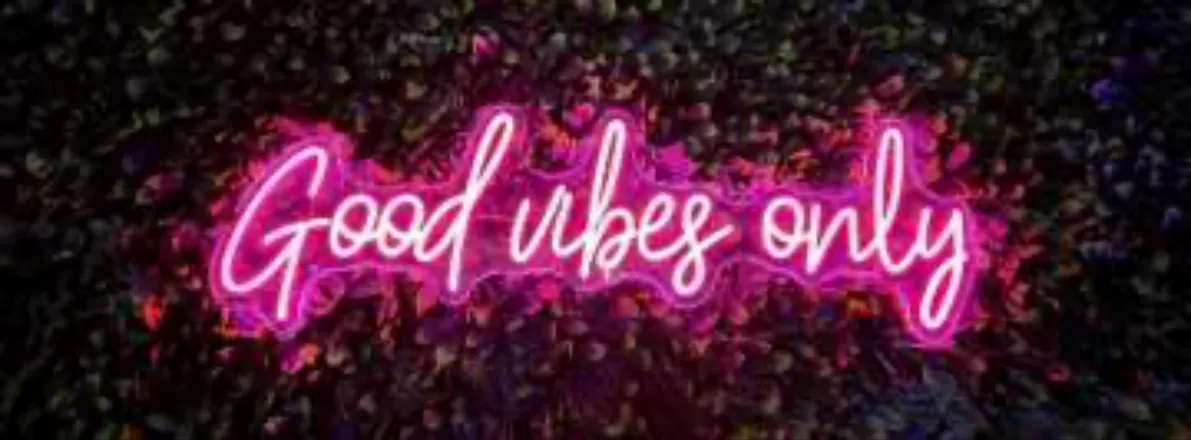 OnlyFans account  funbubblebutt header 2