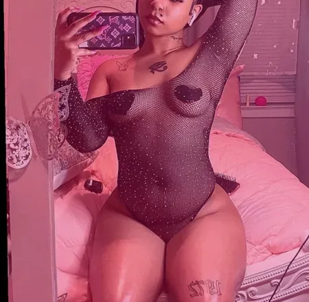 OnlyFans cuenta xpensivechan3l avatar 1