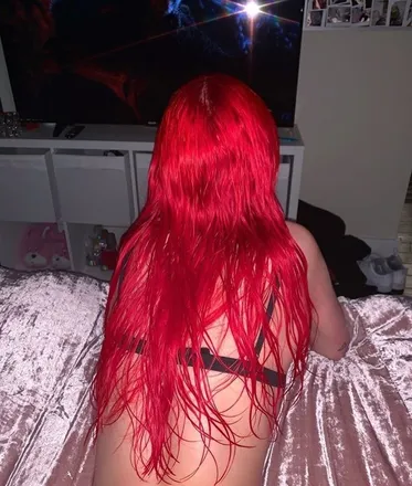 OnlyFans cuenta roxxyoliver header 2