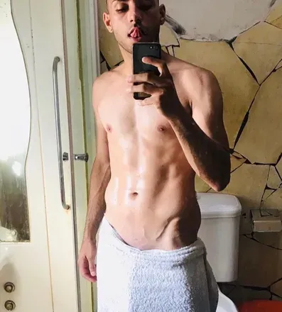 OnlyFans cuenta bad_men2023 header 2
