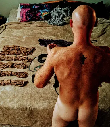OnlyFans cuenta dark_thoughts_daddy header 2