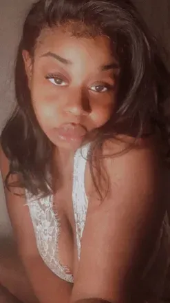 OnlyFans cuenta thereallucylove avatar 1