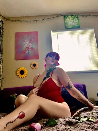 OnlyFans cuenta the.goodwitch header 2