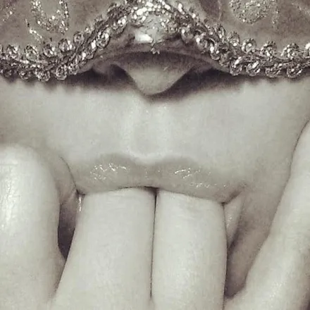 OnlyFans cuenta u261999921 header 2