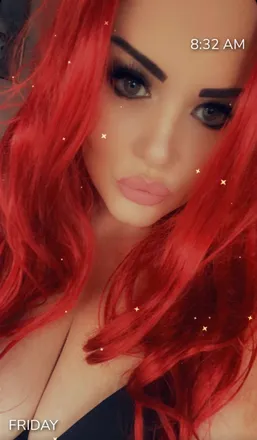 OnlyFans account  blondeysummer header 2