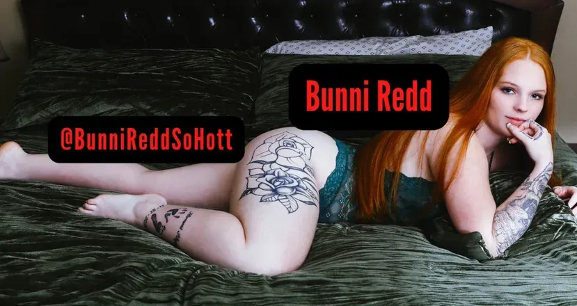 OnlyFans cuenta bunnireddsohott header 2