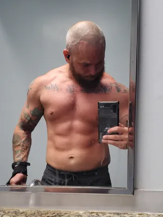 OnlyFans cuenta thebodybuildingstoner header 2