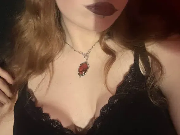 OnlyFans cuenta sixteenmirrorss avatar 1