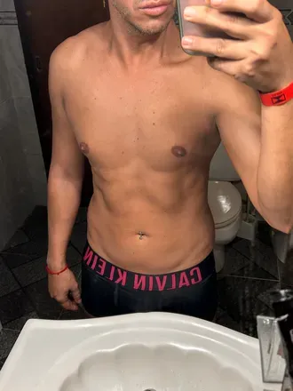 OnlyFans cuenta u8561893 avatar 1