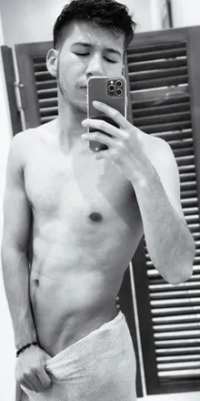 OnlyFans cuenta eemerzon_09 header 2